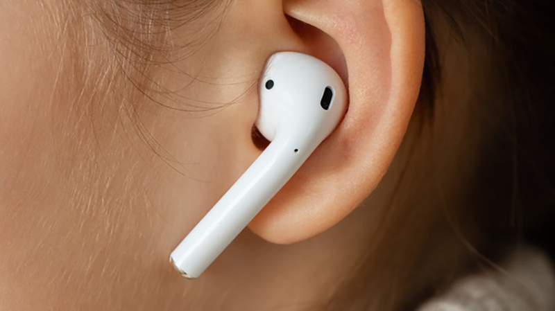 Sửa Airpods kết nối nhưng không nghe được bằng cách tắt mở chức năng automatic ear detection